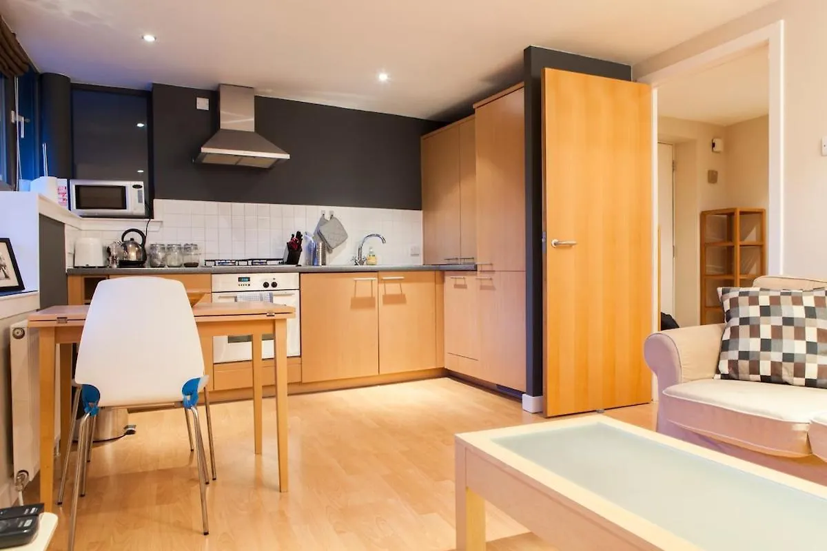 Bright & Stylish West End Apartment Edinburgh United Kingdom