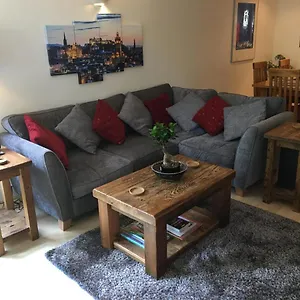 Apartment Holyrood Park, EDI