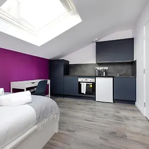 Apartamento Altido Elegant Near The Meadows